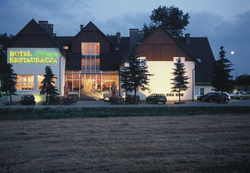Hotel Bielany เบียลานี วร็อคลาฟสเกีย ภายนอก รูปภาพ